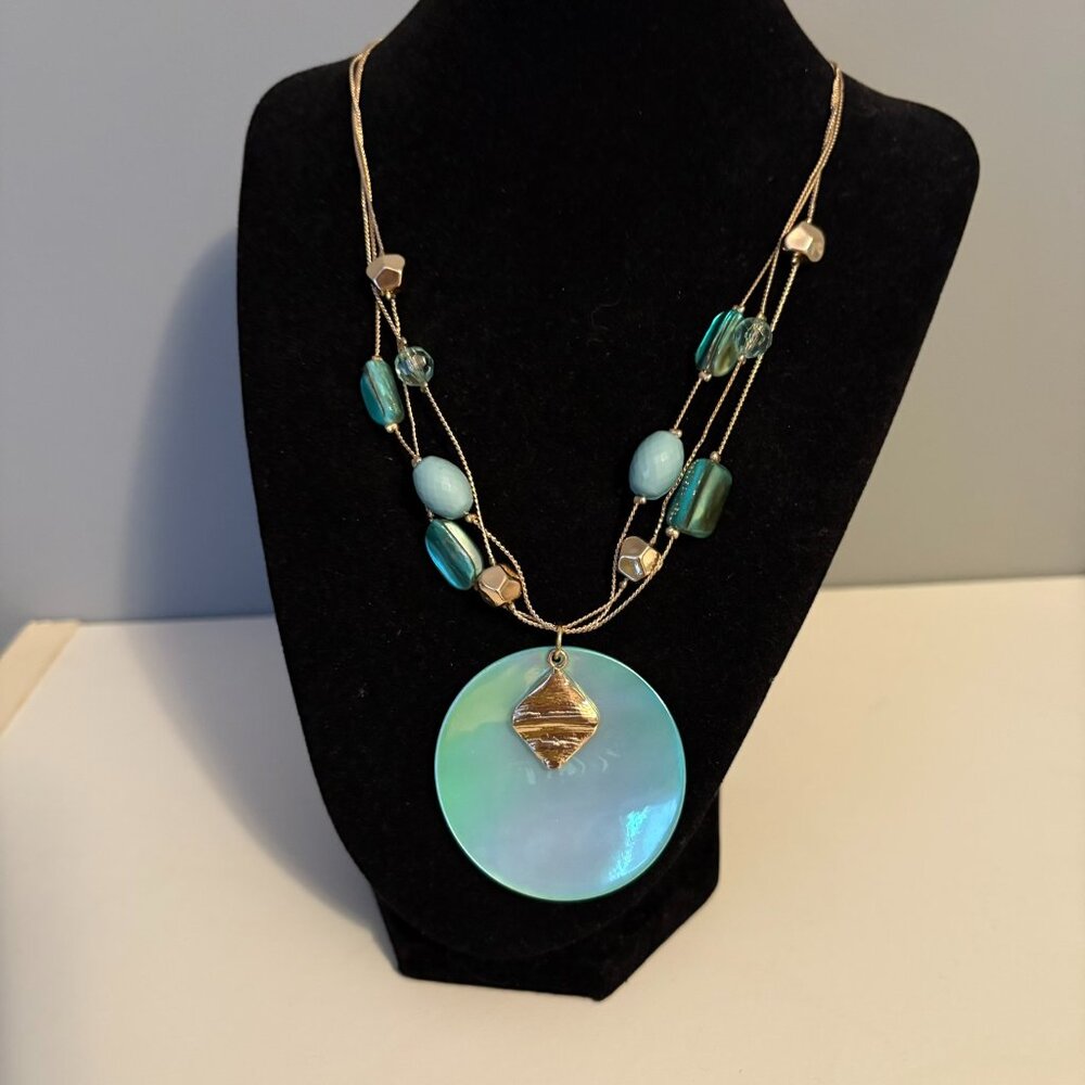 No tags, Three strand gold beaded necklace with center aqua pendant, 21 inches